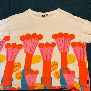 Marimekko Uniqlo t shirt